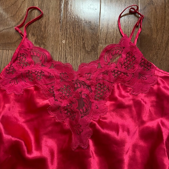 Vintage Victoria’s Secret gold label fuschia pink satin and lace slip dress - Picture 8 of 8